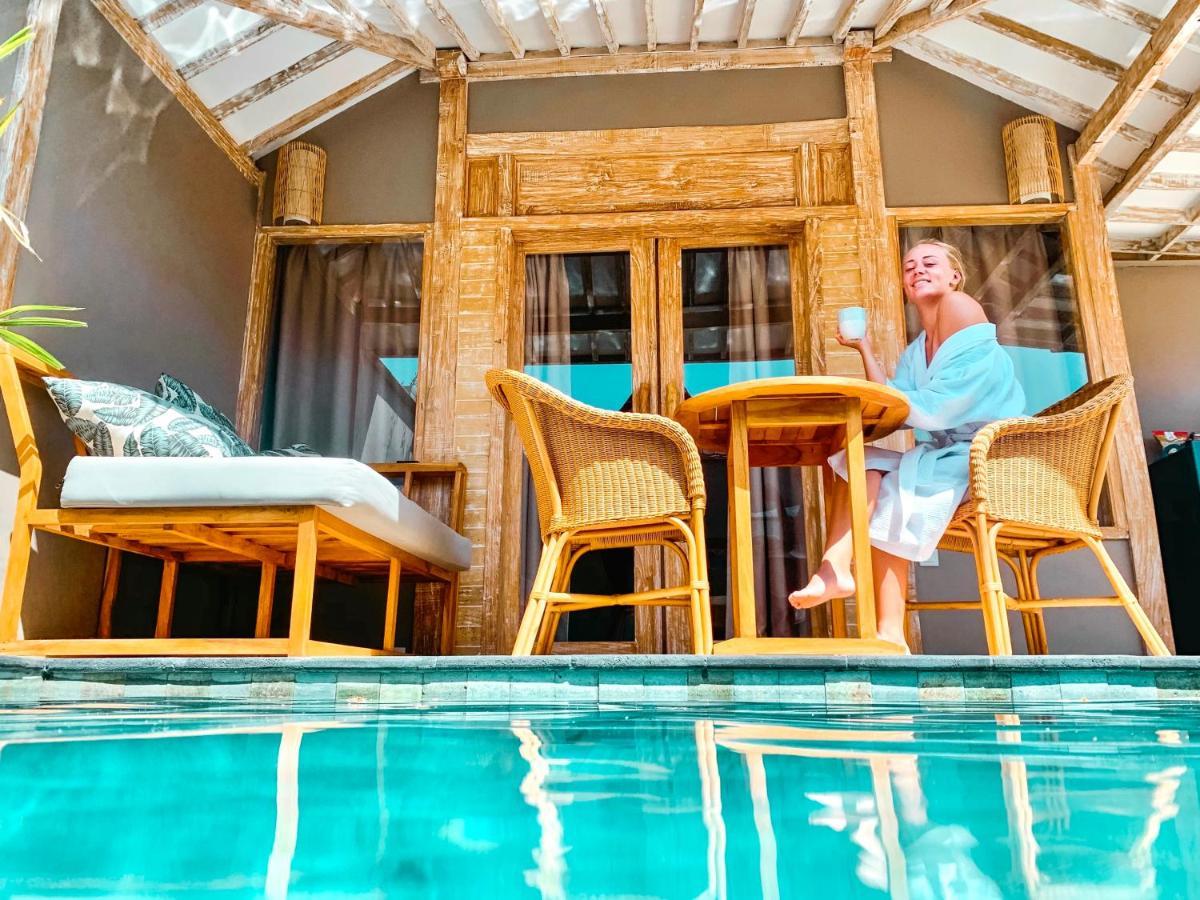 Gilizen Resort - Private Pool Villas ギリ・アイル エクステリア 写真