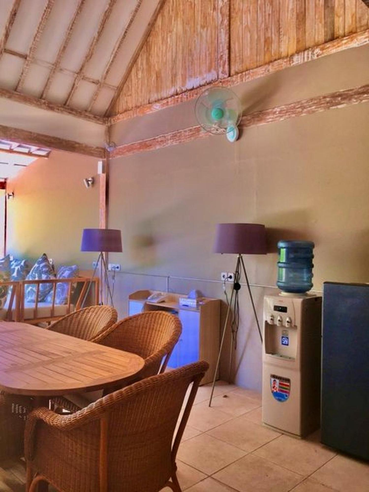 Gilizen Resort - Private Pool Villas ギリ・アイル 部屋 写真