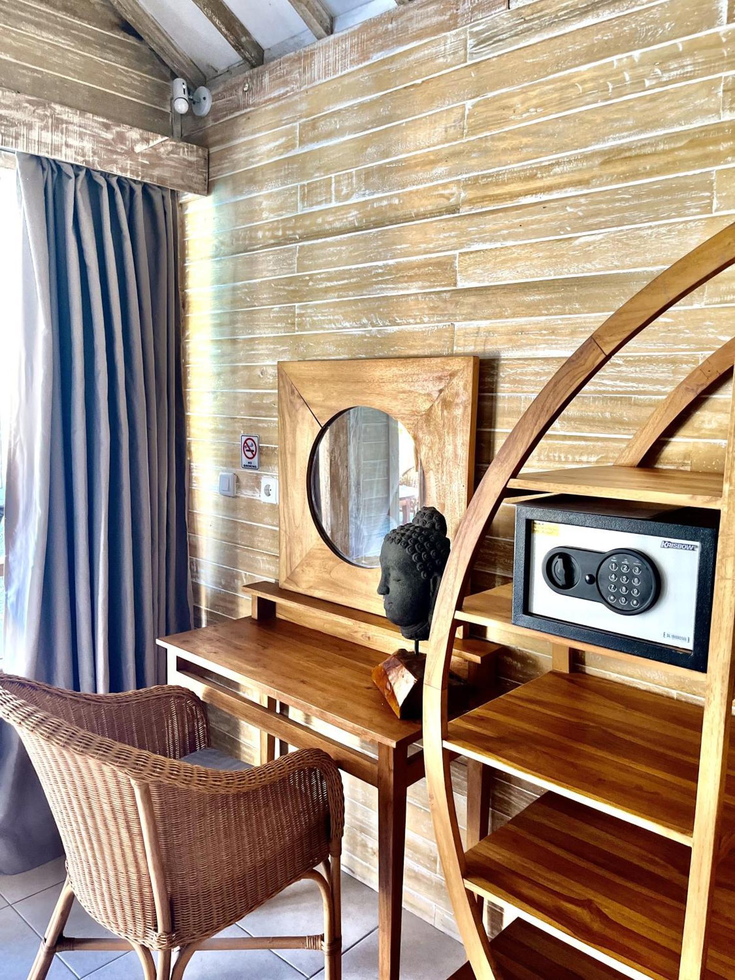 Gilizen Resort - Private Pool Villas ギリ・アイル エクステリア 写真